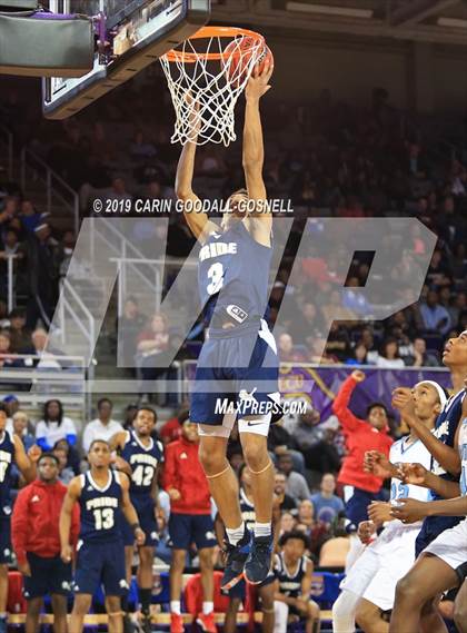 Thumbnail 1 in Washington County vs. Henderson Collegiate (NCHSAA 1A Regional Round) photogallery.