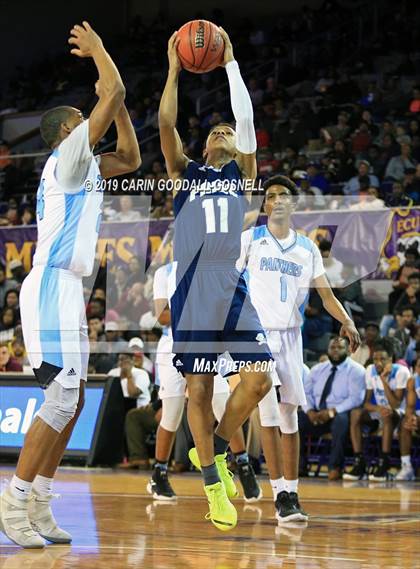 Thumbnail 3 in Washington County vs. Henderson Collegiate (NCHSAA 1A Regional Round) photogallery.