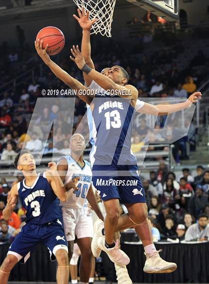 Thumbnail 3 in Washington County vs. Henderson Collegiate (NCHSAA 1A Regional Round) photogallery.