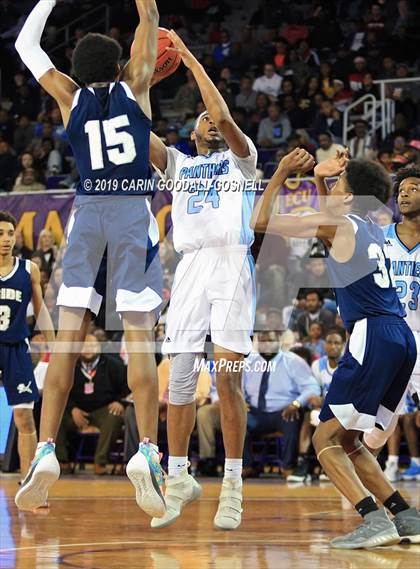Thumbnail 2 in Washington County vs. Henderson Collegiate (NCHSAA 1A Regional Round) photogallery.