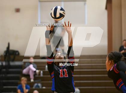 Thumbnail 2 in Metairie Park Country Day @ Mount Carmel Academy photogallery.