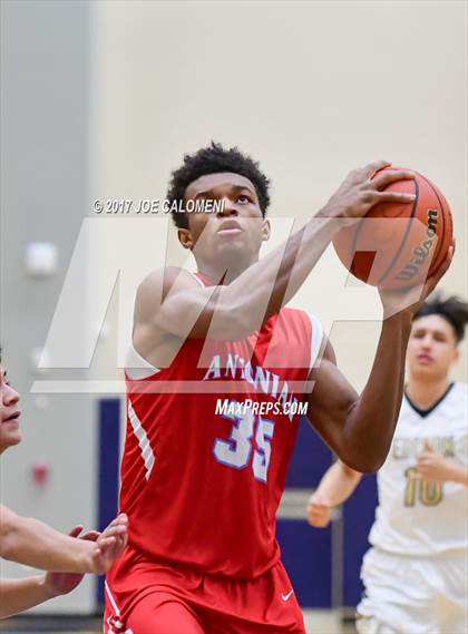 Thumbnail 3 in Antonian Prep Vs Edison [Thomas A.] (SAISD Invitational) photogallery.