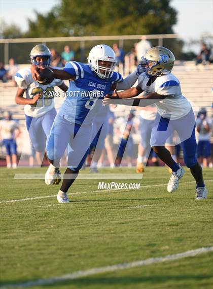 Thumbnail 1 in Wilson Central @ Lebanon photogallery.