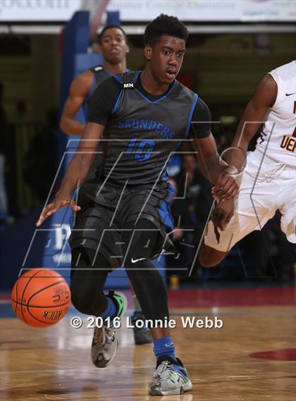 Thumbnail 3 in Saunders vs Mt. Vernon (Section 1 Class AA Semifinal) photogallery.