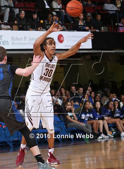 Thumbnail 2 in Saunders vs Mt. Vernon (Section 1 Class AA Semifinal) photogallery.