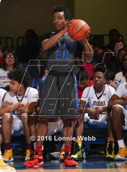 Thumbnail 2 in Saunders vs Mt. Vernon (Section 1 Class AA Semifinal) photogallery.