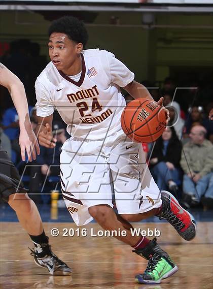 Thumbnail 2 in Saunders vs Mt. Vernon (Section 1 Class AA Semifinal) photogallery.