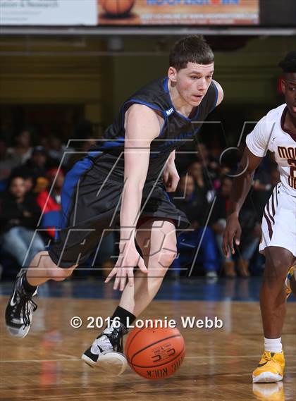Thumbnail 3 in Saunders vs Mt. Vernon (Section 1 Class AA Semifinal) photogallery.