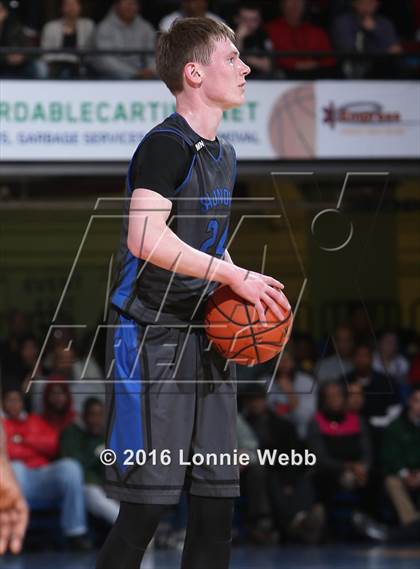 Thumbnail 3 in Saunders vs Mt. Vernon (Section 1 Class AA Semifinal) photogallery.