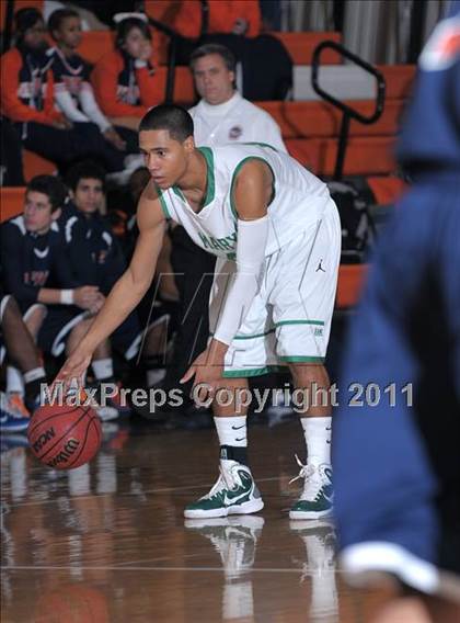 Thumbnail 1 in Cosumnes Oaks vs. St. Mary's (MLK Jr. Camillia Classic) photogallery.