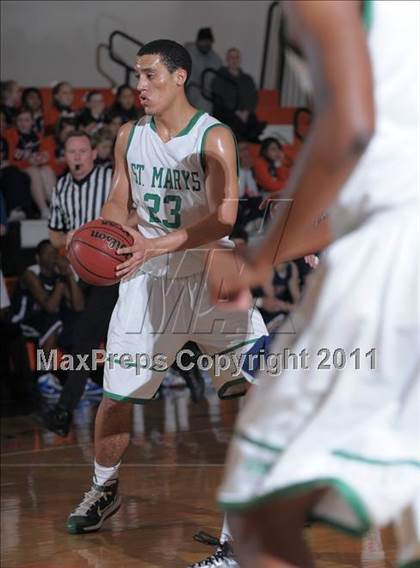 Thumbnail 2 in Cosumnes Oaks vs. St. Mary's (MLK Jr. Camillia Classic) photogallery.