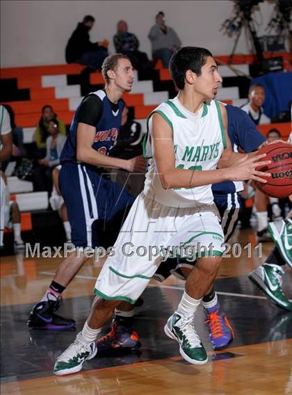 Thumbnail 2 in Cosumnes Oaks vs. St. Mary's (MLK Jr. Camillia Classic) photogallery.