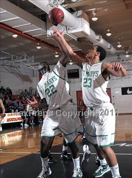 Thumbnail 3 in Cosumnes Oaks vs. St. Mary's (MLK Jr. Camillia Classic) photogallery.