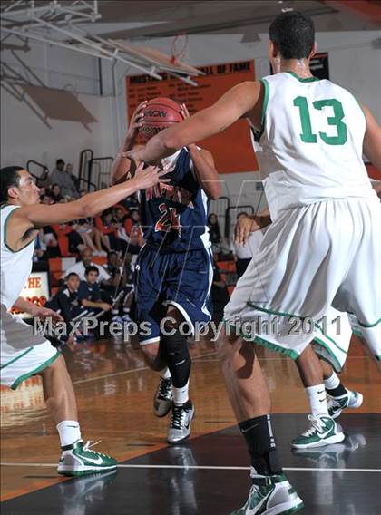 Thumbnail 1 in Cosumnes Oaks vs. St. Mary's (MLK Jr. Camillia Classic) photogallery.