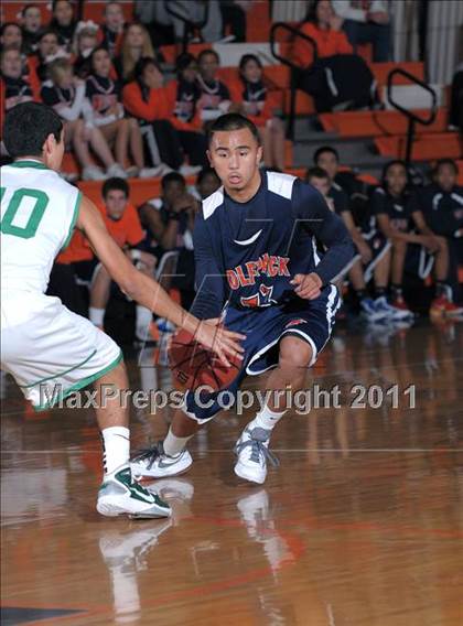 Thumbnail 3 in Cosumnes Oaks vs. St. Mary's (MLK Jr. Camillia Classic) photogallery.