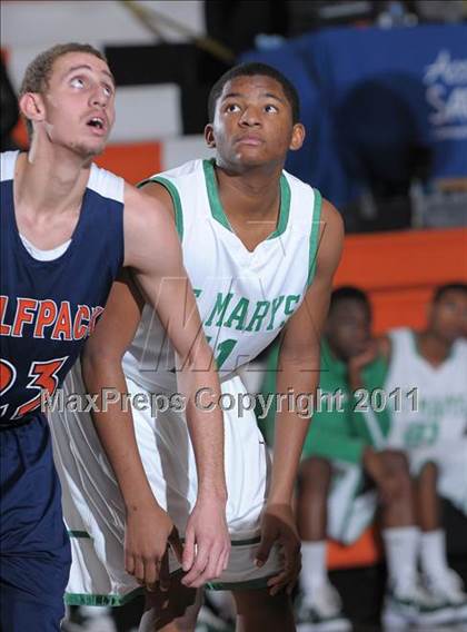 Thumbnail 1 in Cosumnes Oaks vs. St. Mary's (MLK Jr. Camillia Classic) photogallery.