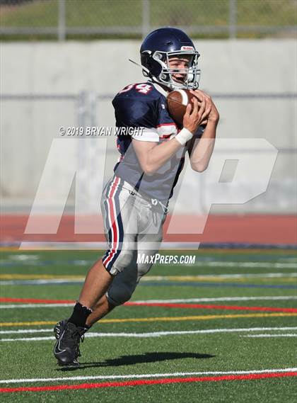 Thumbnail 3 in El Modena @ Yorba Linda photogallery.