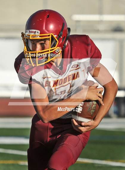 Thumbnail 1 in El Modena @ Yorba Linda photogallery.