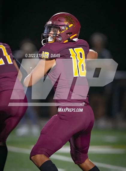 Thumbnail 2 in Basha @ Salpointe Catholic photogallery.