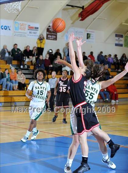 Thumbnail 3 in Santa Barbara vs. Rio Mesa photogallery.