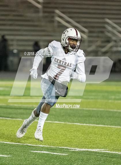 Thumbnail 3 in Lawrence Central @ Warren Central (IHSAA 6A Sectional Final)  photogallery.
