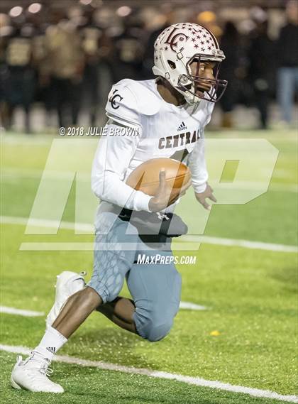 Thumbnail 1 in Lawrence Central @ Warren Central (IHSAA 6A Sectional Final)  photogallery.