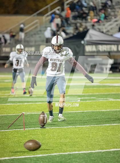 Thumbnail 3 in Lawrence Central @ Warren Central (IHSAA 6A Sectional Final)  photogallery.