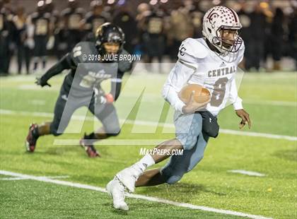 Thumbnail 3 in Lawrence Central @ Warren Central (IHSAA 6A Sectional Final)  photogallery.