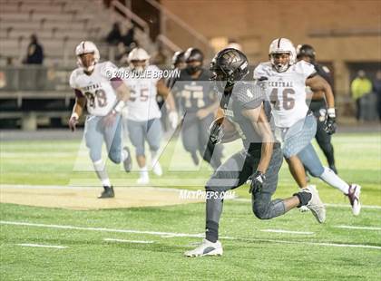 Thumbnail 1 in Lawrence Central @ Warren Central (IHSAA 6A Sectional Final)  photogallery.
