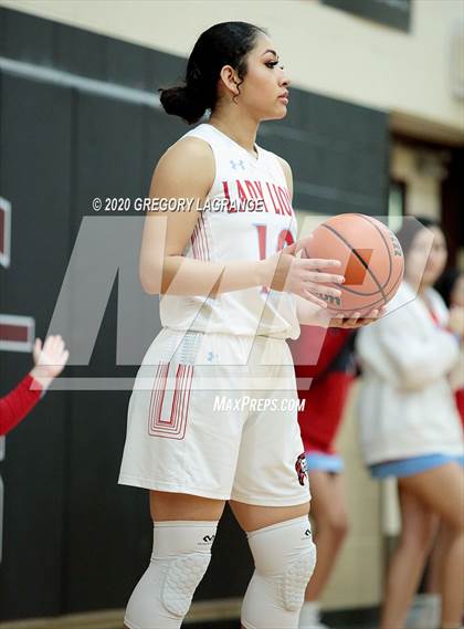 Thumbnail 2 in Ranchview vs Castleberry photogallery.