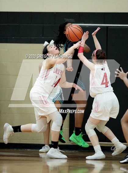 Thumbnail 3 in Ranchview vs Castleberry photogallery.