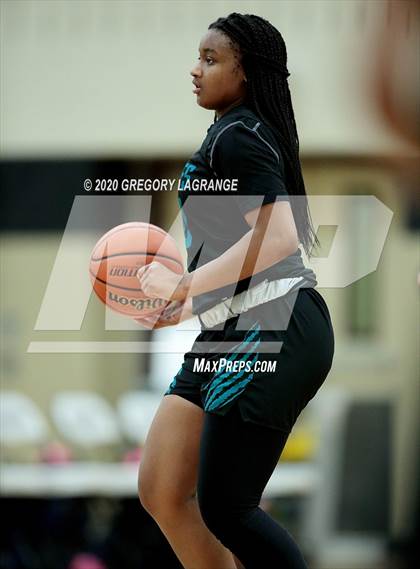 Thumbnail 2 in Ranchview vs Castleberry photogallery.