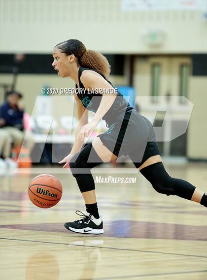 Thumbnail 2 in Ranchview vs Castleberry photogallery.