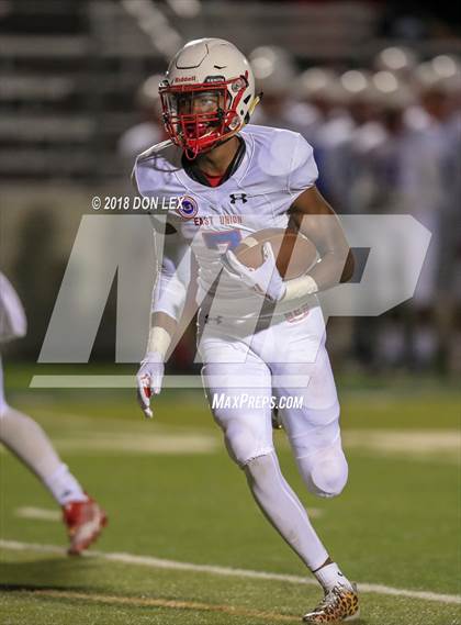 Thumbnail 2 in East Union vs. Napa photogallery.
