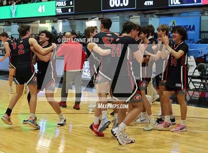 Thumbnail 2 in Rye vs. Yorktown (NYSPHSAA Section 1 Class AA Semifinal) photogallery.