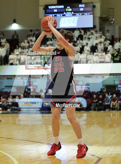 Thumbnail 2 in Rye vs. Yorktown (NYSPHSAA Section 1 Class AA Semifinal) photogallery.