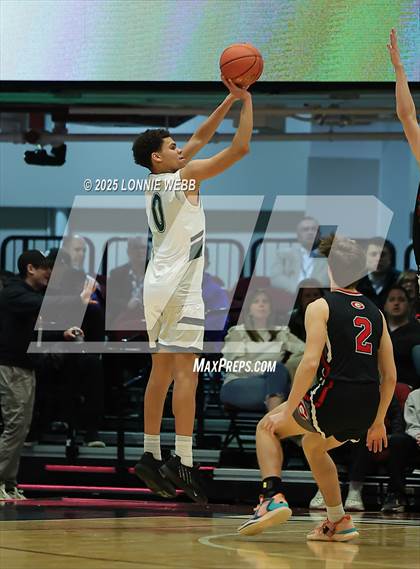 Thumbnail 2 in Rye vs. Yorktown (NYSPHSAA Section 1 Class AA Semifinal) photogallery.