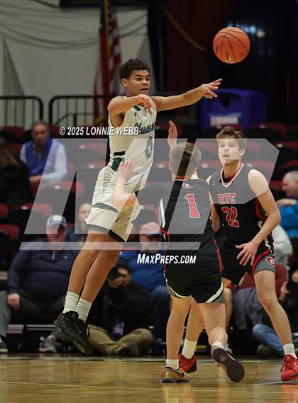 Thumbnail 2 in Rye vs. Yorktown (NYSPHSAA Section 1 Class AA Semifinal) photogallery.