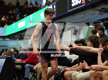 Thumbnail 3 in Rye vs. Yorktown (NYSPHSAA Section 1 Class AA Semifinal) photogallery.