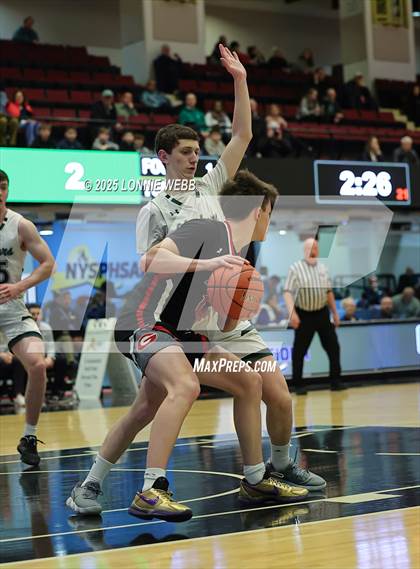 Thumbnail 3 in Rye vs. Yorktown (NYSPHSAA Section 1 Class AA Semifinal) photogallery.