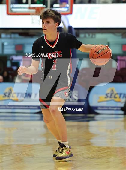 Thumbnail 3 in Rye vs. Yorktown (NYSPHSAA Section 1 Class AA Semifinal) photogallery.