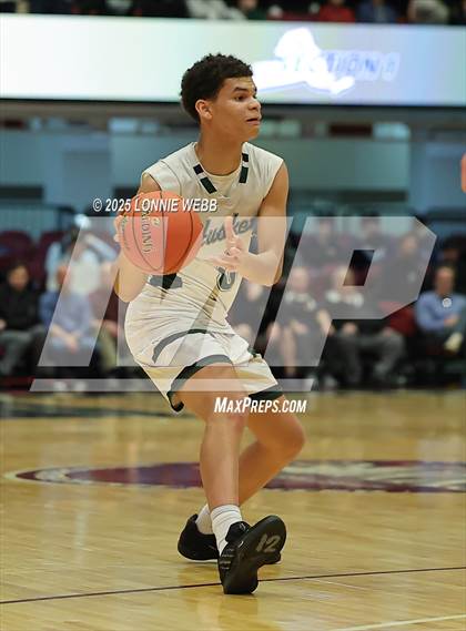 Thumbnail 2 in Rye vs. Yorktown (NYSPHSAA Section 1 Class AA Semifinal) photogallery.