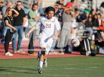 Thumbnail 3 in Fontana vs Crescenta Valley (CIF SS D3 Round 1 Playoff) photogallery.