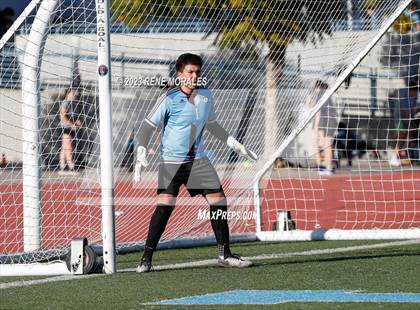 Thumbnail 2 in Fontana vs Crescenta Valley (CIF SS D3 Round 1 Playoff) photogallery.