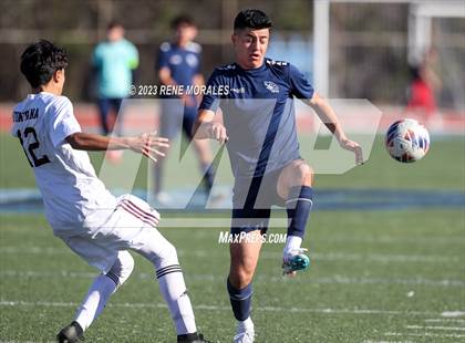 Thumbnail 1 in Fontana vs Crescenta Valley (CIF SS D3 Round 1 Playoff) photogallery.