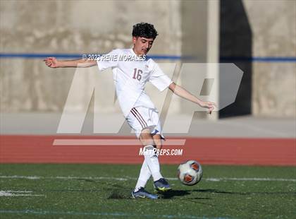 Thumbnail 3 in Fontana vs Crescenta Valley (CIF SS D3 Round 1 Playoff) photogallery.