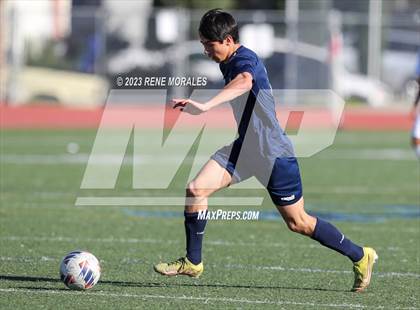 Thumbnail 3 in Fontana vs Crescenta Valley (CIF SS D3 Round 1 Playoff) photogallery.