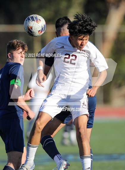 Thumbnail 2 in Fontana vs Crescenta Valley (CIF SS D3 Round 1 Playoff) photogallery.