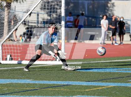 Thumbnail 3 in Fontana vs Crescenta Valley (CIF SS D3 Round 1 Playoff) photogallery.