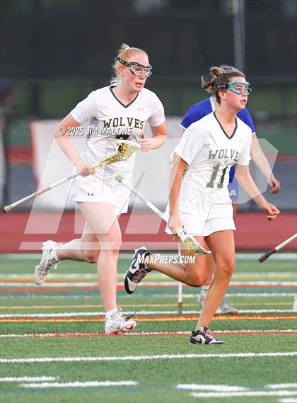 Thumbnail 2 in San Ramon Valley vs. Acalanes (CIF NCS D1 Round 1) photogallery.
